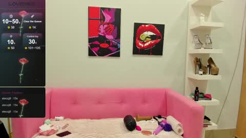 Lily online show from 03.10.25