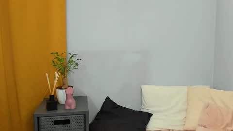 Lily online show from 12.07.24