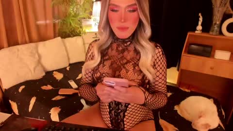 Snapshot of lilymonstercock chatting on 06.06.26 IM YOUR TRUE GODESS Lilymonstercock online show from 06.06.26