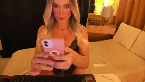IM YOUR TRUE GODESS Lilymonstercock online show from 07.17.26