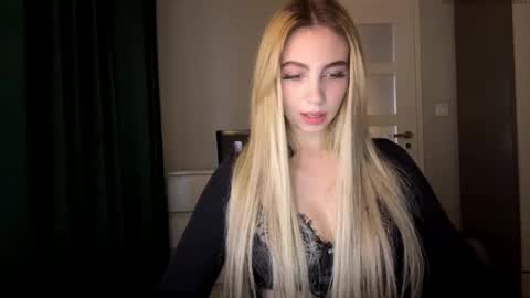 Lily online show from 05.06.26