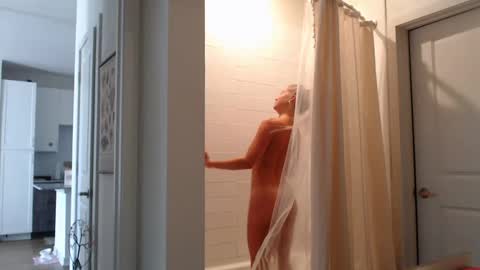 Lily Monroe online show from 09.09.25