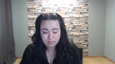 Snapshot of limalagris chatting on 04.18.26 busty princess online show from 04.18.26