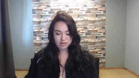 Snapshot of limalagris chatting on 05.16.26 busty princess online show from 05.16.26