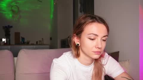 limy_sweet online show from 02.20.25