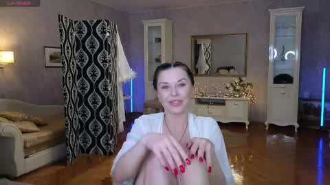 Snapshot of lina_flore chatting on 05.08.26 lina_flore online show from 05.08.26