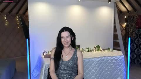 Snapshot of lina_flore chatting on 06.03.26 lina_flore online show from 06.03.26