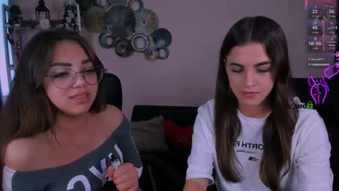 lina_fox12 online show from 05.22.26