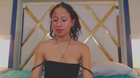 lina_kl online show from 10.08.25