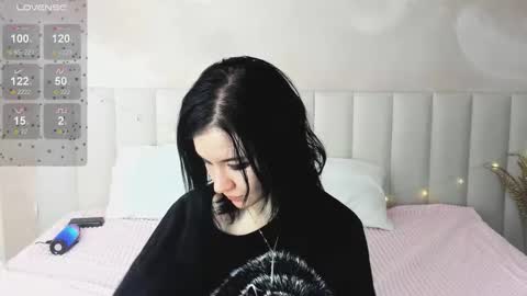 Snapshot of lina_moony chatting on 01.13.26 lina_moony online show from 01.13.26