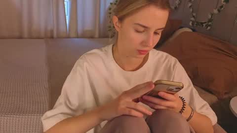 Snapshot of lina_reeds chatting on 07.01.26 LINA online show from 07.01.26