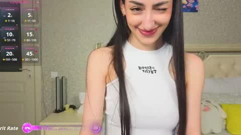 Lina Robbins  online show from 04.05.26