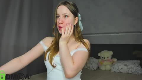 Lina online show from 05.14.26