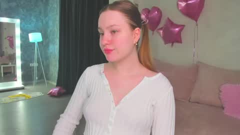Lina online show from 05.19.26