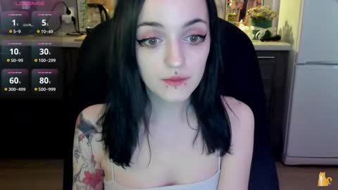 Lina 3  1715622743 online show from 02.13.25