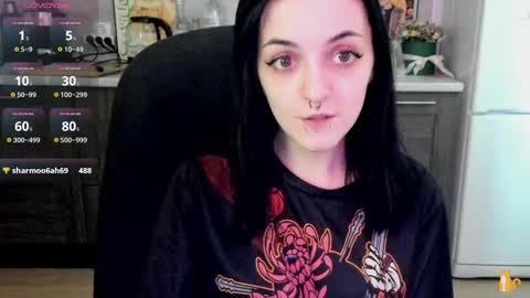 Lina 3  1715622743 online show from 02.26.25