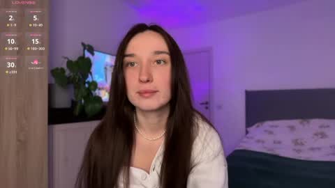 Lina online show from 04.30.26