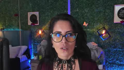 Snapshot of linagh chatting on 02.10.26 Lina online show from 02.10.26