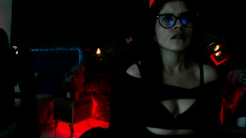 Snapshot of linagh chatting on 07.01.26 Lina online show from 07.01.26