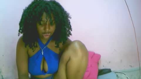 Snapshot of linah1123 chatting on 10.12.25 linah1123 online show from 10.12.25