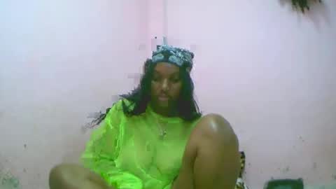 Snapshot of linah1123 chatting on 11.08.25 linah1123 online show from 11.08.25