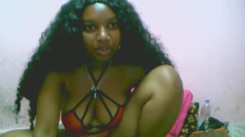 Snapshot of linah1123 chatting on 11.16.25 linah1123 online show from 11.16.25