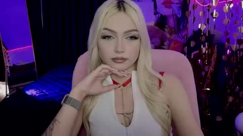 I am Lina online show from 05.05.26