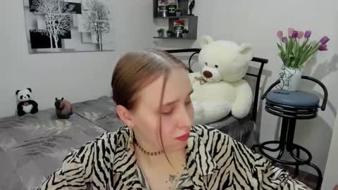 Lina online show from 03.08.25