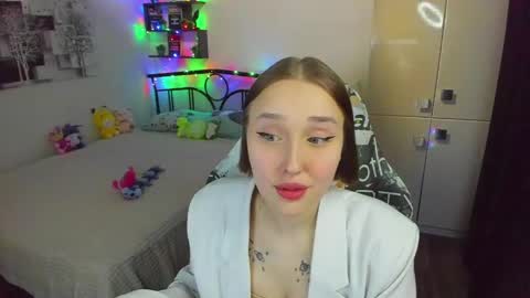 Lina online show from 04.24.26