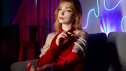 LinaVelle online show from 05.01.26