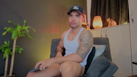 Snapshot of lincom_amith chatting on 11.12.25 lincom amith online show from 11.12.25