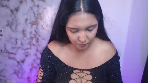 Snapshot of lincy_honeyy chatting on 05.08.26 lincy_honeyy online show from 05.08.26