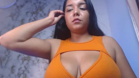 Snapshot of lincy_honeyy chatting on 06.05.26 lincy_honeyy online show from 06.05.26