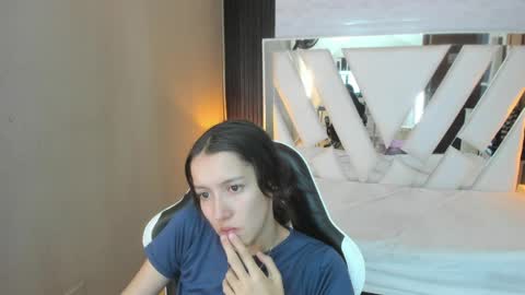 Linda  online show from 04.05.26