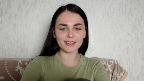 Snapshot of linda_aa chatting on 02.17.25 Linda online show from 02.17.25