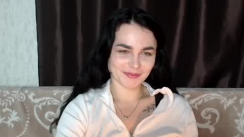 Snapshot of linda_aa chatting on 03.03.25 Linda online show from 03.03.25