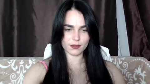 Snapshot of linda_aa chatting on 03.07.25 Linda online show from 03.07.25