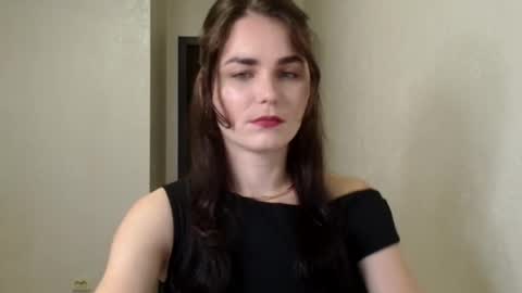Snapshot of linda_aa chatting on 09.22.25 Linda online show from 09.22.25