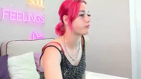 Snapshot of linda_jonys chatting on 07.22.26 Linda online show from 07.22.26