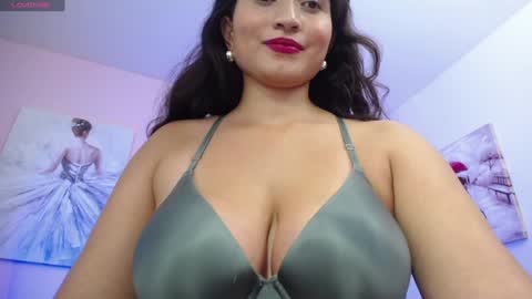 Snapshot of linda_morgan1 chatting on 01.03.25 Maria Paula online show from 01.03.25