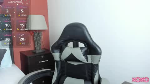 L I N D A online show from 03.04.26