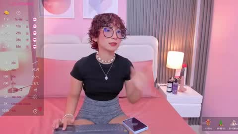 linda_sofi__ online show from 02.12.25