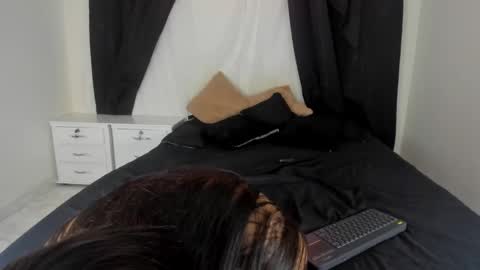 Snapshot of lindacastro2 chatting on 01.08.25 ig linda cw2 online show from 01.08.25