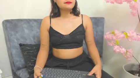 ig linda cw2 online show from 04.21.26