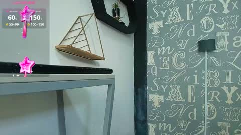 Snapshot of lindsey8 chatting on 09.29.25 Lindsey online show from 09.29.25