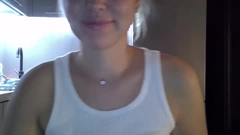 Snapshot of lindsisecret chatting on 09.15.25 Anna online show from 09.15.25
