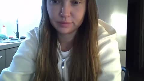 Snapshot of lindsisecret chatting on 10.16.25 Anna online show from 10.16.25