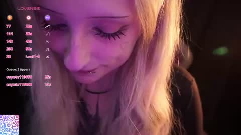 Lina online show from 07.05.26