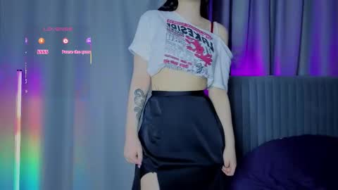 Linna online show from 10.30.25