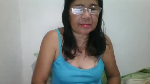 Snapshot of linzy164236 chatting on 02.21.25 linzy164236 online show from 02.21.25